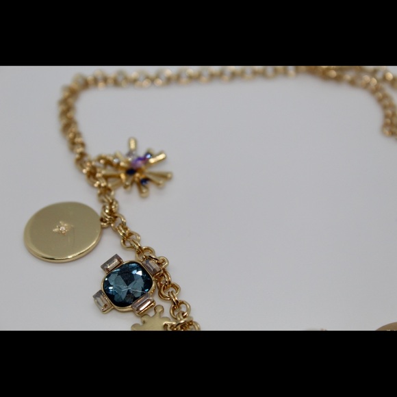 Gold chain charm necklace with faux pearls - Picture 3 of 4